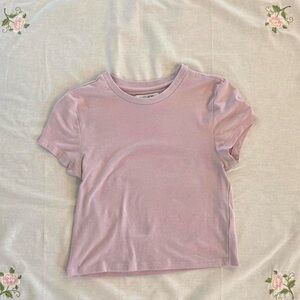 ⟡ short sleeve cropped baby tee in size M lilac/light purple/soft lavender ⟡